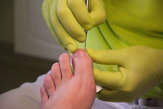 Essential Senior Foot Care Tips
